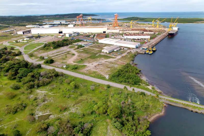 AREA APM TERMINAL MAERSK.jpg