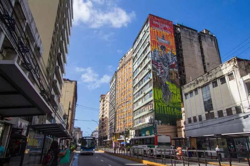 megamurais recife mural.jpg