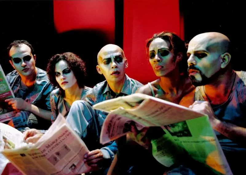 Janeiro de Grandes Espetáculos de volta aos palcos 8 angu sangue teatro.jpg