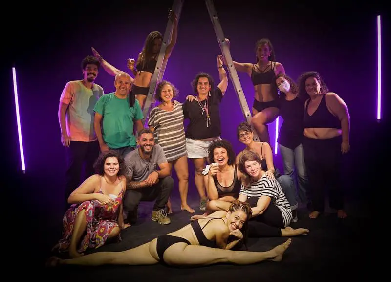 teatro danca segunda pele.jpg