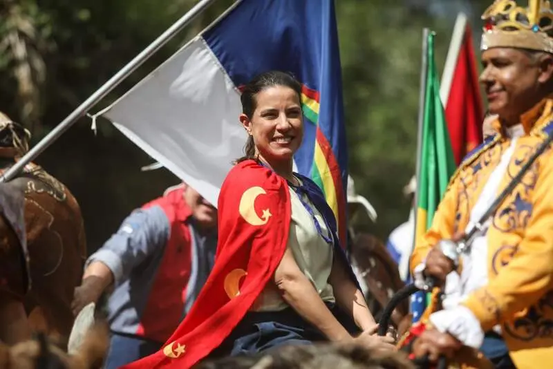 Raquel Lyra Pedra Reino.jpg