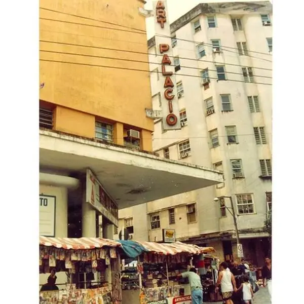cine rua pe.jpg