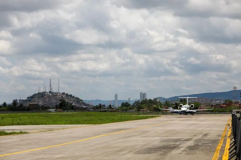 aeroporto caruaru.jpg