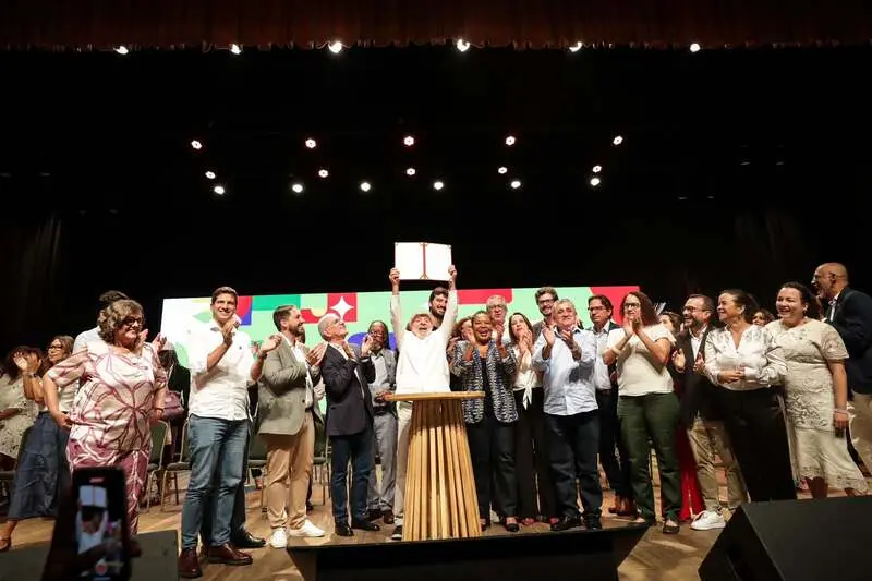 Lei que institui o Sistema Nacional de Cultura é sancionada no Recife 4 Lula Cultura.jpg