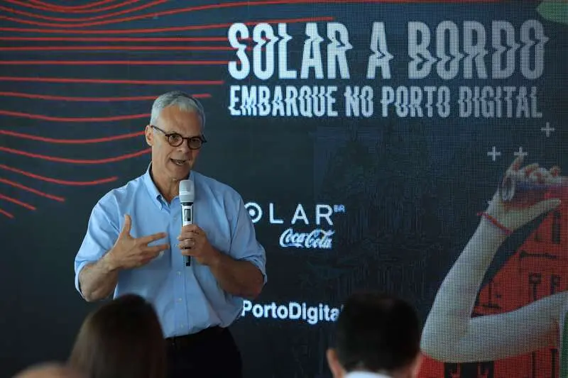 ANDRE SALLES DIRETOR PRESIDENTE DA SOLAR COCA COLA Easy Resize.com 1.jpg