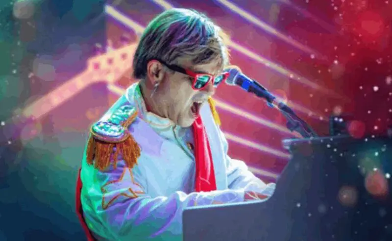 Elton John Essence cv Divulgacao .jpg