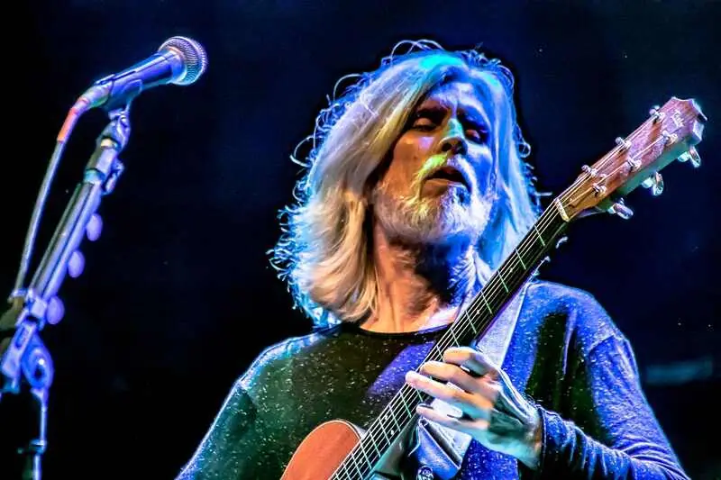 Oswaldo Montenegro 50 anos de carreira .jpg