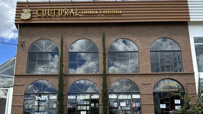 CULTURAL LIVRARIA Giulliana Lucena E