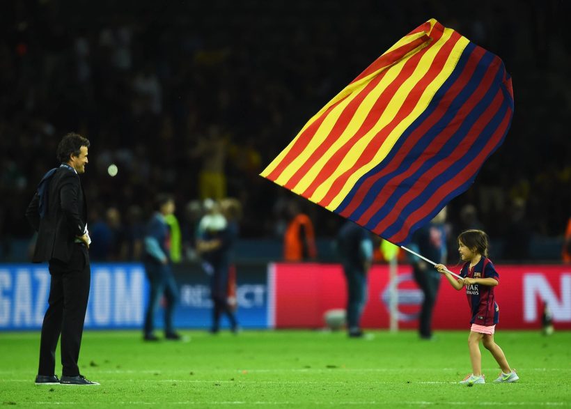 GettyImages-476142110 uis Enrique com a filha Xana após a conquista do título da Champions pelo Barcelona em 2015.