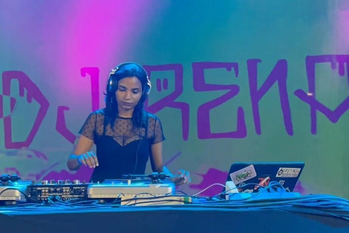 Laryssa Montanhas foto Dj Renna