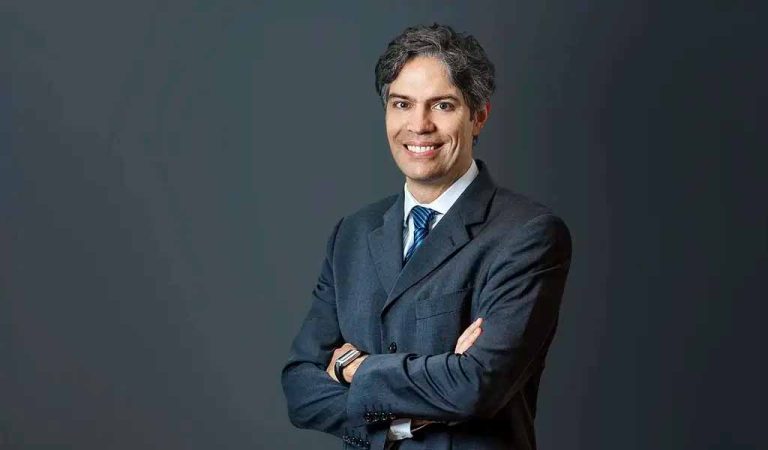 RICARDO AMORIM Easy Resize.com 2 1