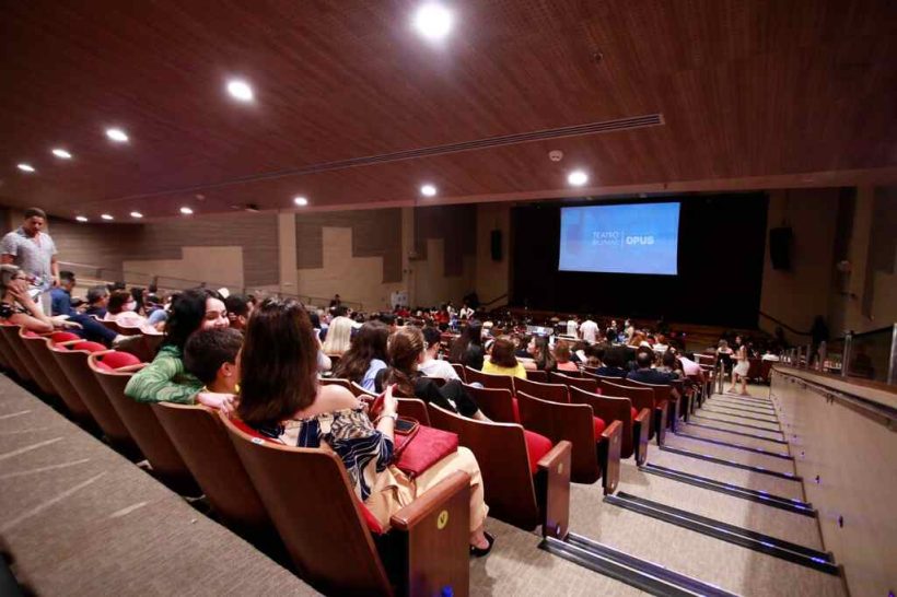 Teatro RioMar Recife Credito Heudes Regis Especial para o RioMar Recife Easy Resize.com