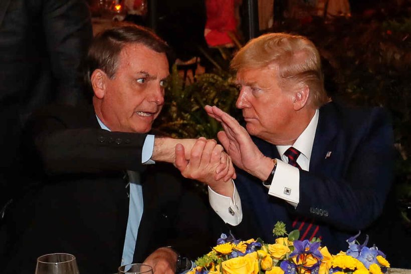 bolsonaro e trum Easy Resize.com
