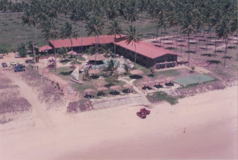 1. Hotel Solar ha 40 anos Divulgacao Hotel Solar Easy Resize.com