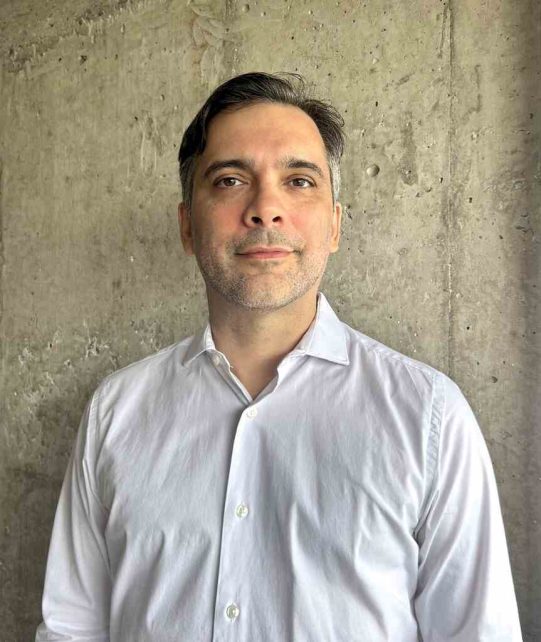 Bernardo B 1 1 Easy Resize.com