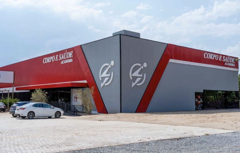 Fachada Academia Corpo e Saude Easy Resize.com