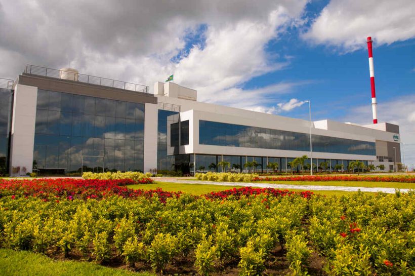 FACHADA FABRICA Easy Resize.com