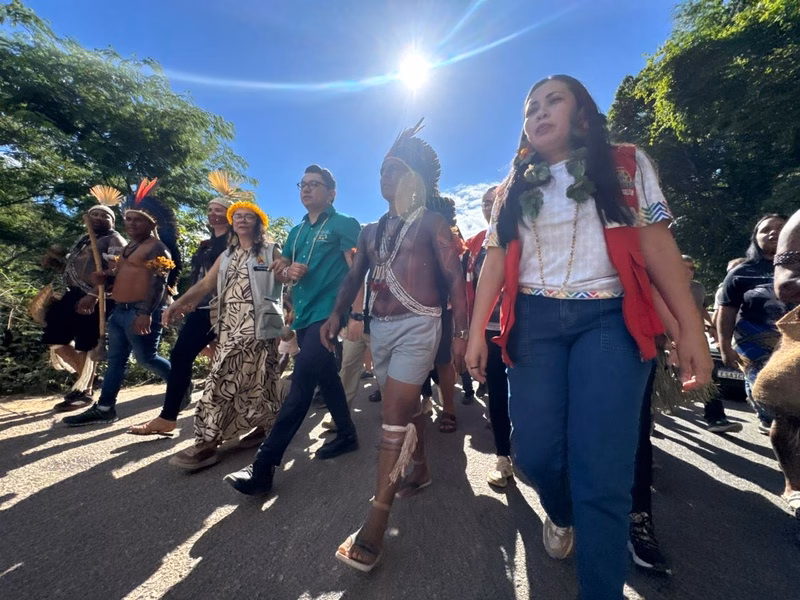 povos indigenas