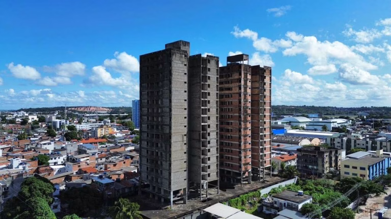 predios abandonados recife