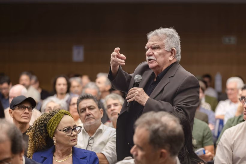 Laercio Queiroz no debate do lancamento